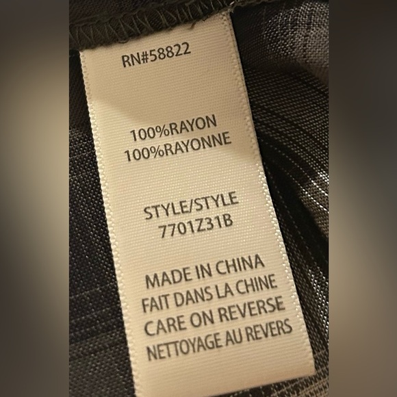 Max studio off shoulder Plaid Green Top Bell sleeve peasant top Size XL New - Picture 13 of 14